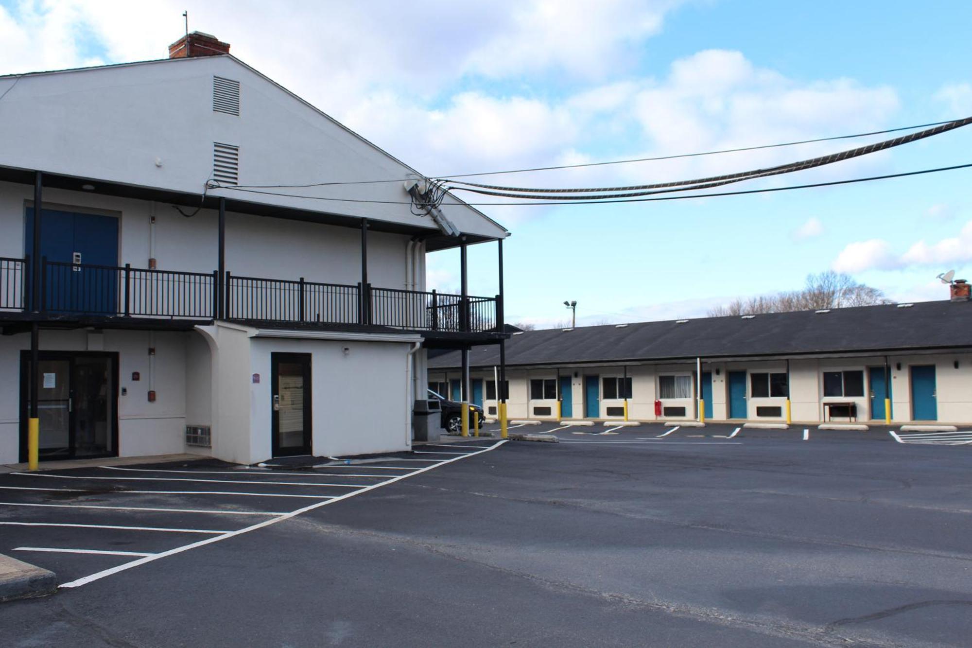 Days Inn By Wyndham Wrightstown Mcguire Afb Bordentown Kültér fotó