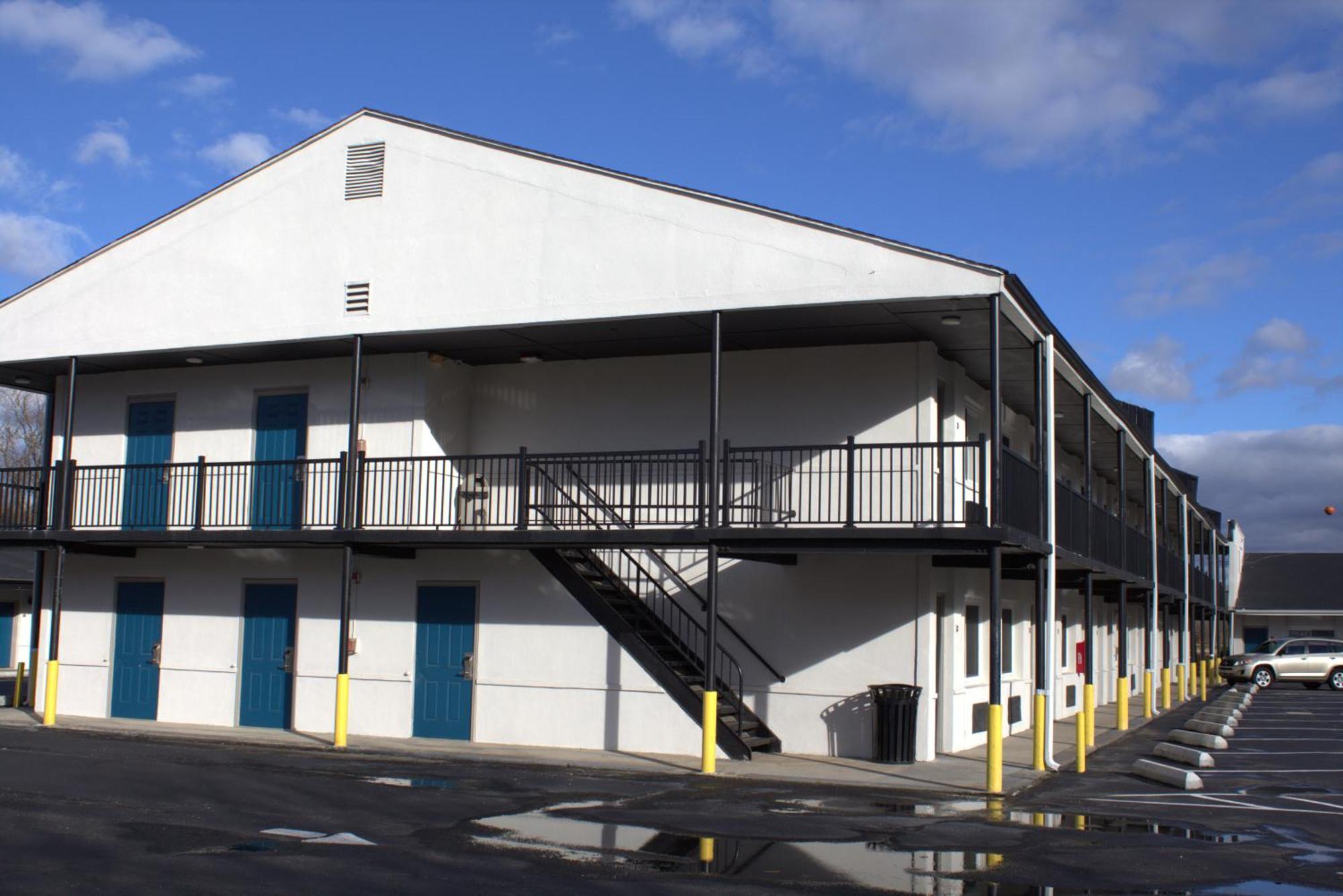 Days Inn By Wyndham Wrightstown Mcguire Afb Bordentown Kültér fotó