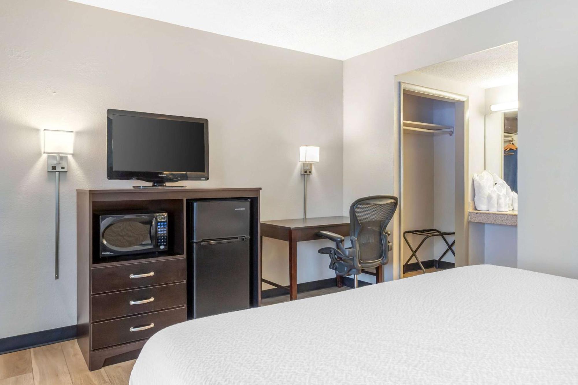 Days Inn By Wyndham Wrightstown Mcguire Afb Bordentown Kültér fotó