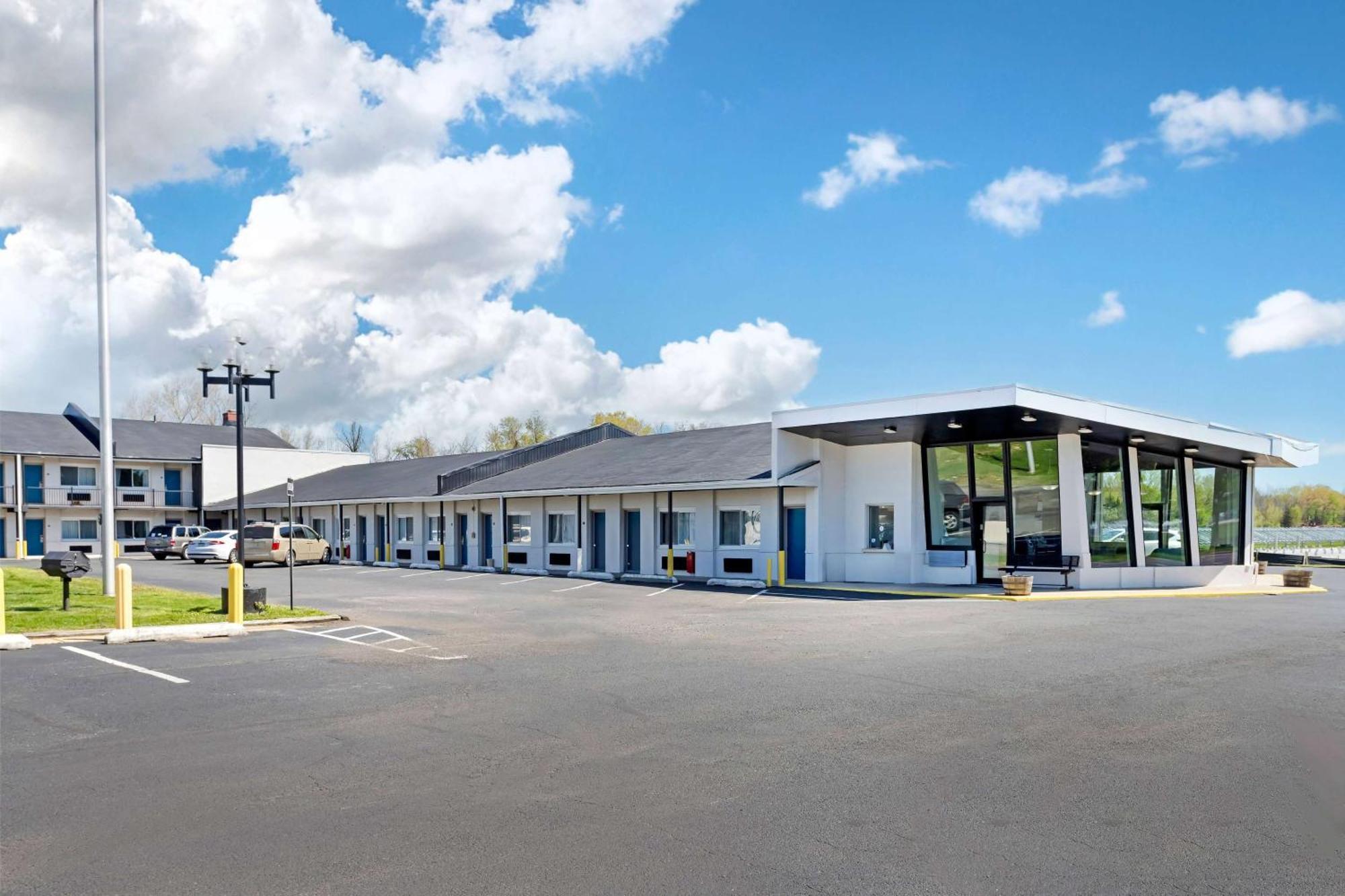 Days Inn By Wyndham Wrightstown Mcguire Afb Bordentown Kültér fotó