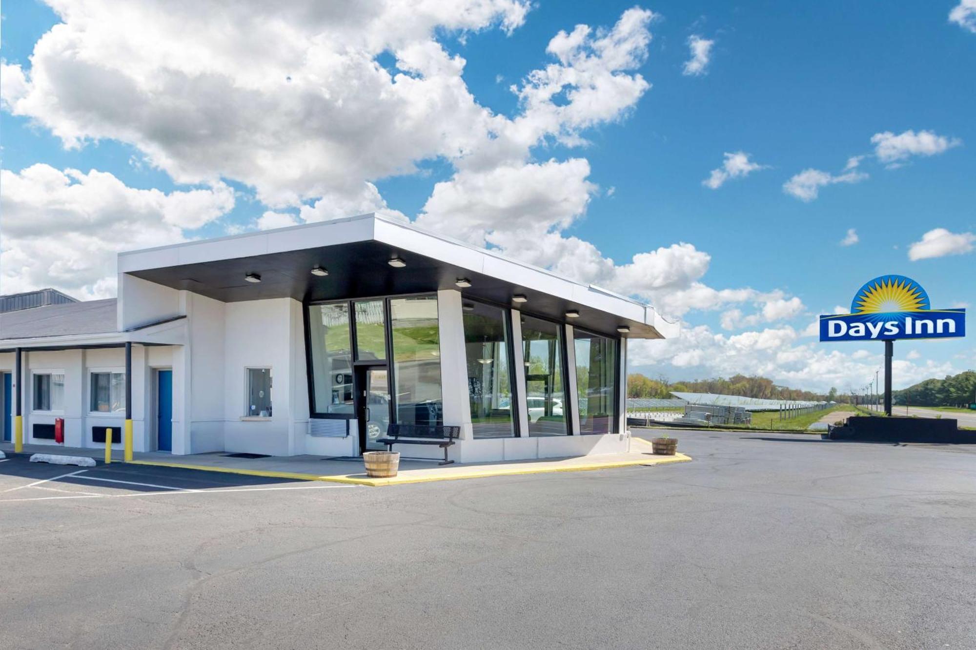 Days Inn By Wyndham Wrightstown Mcguire Afb Bordentown Kültér fotó
